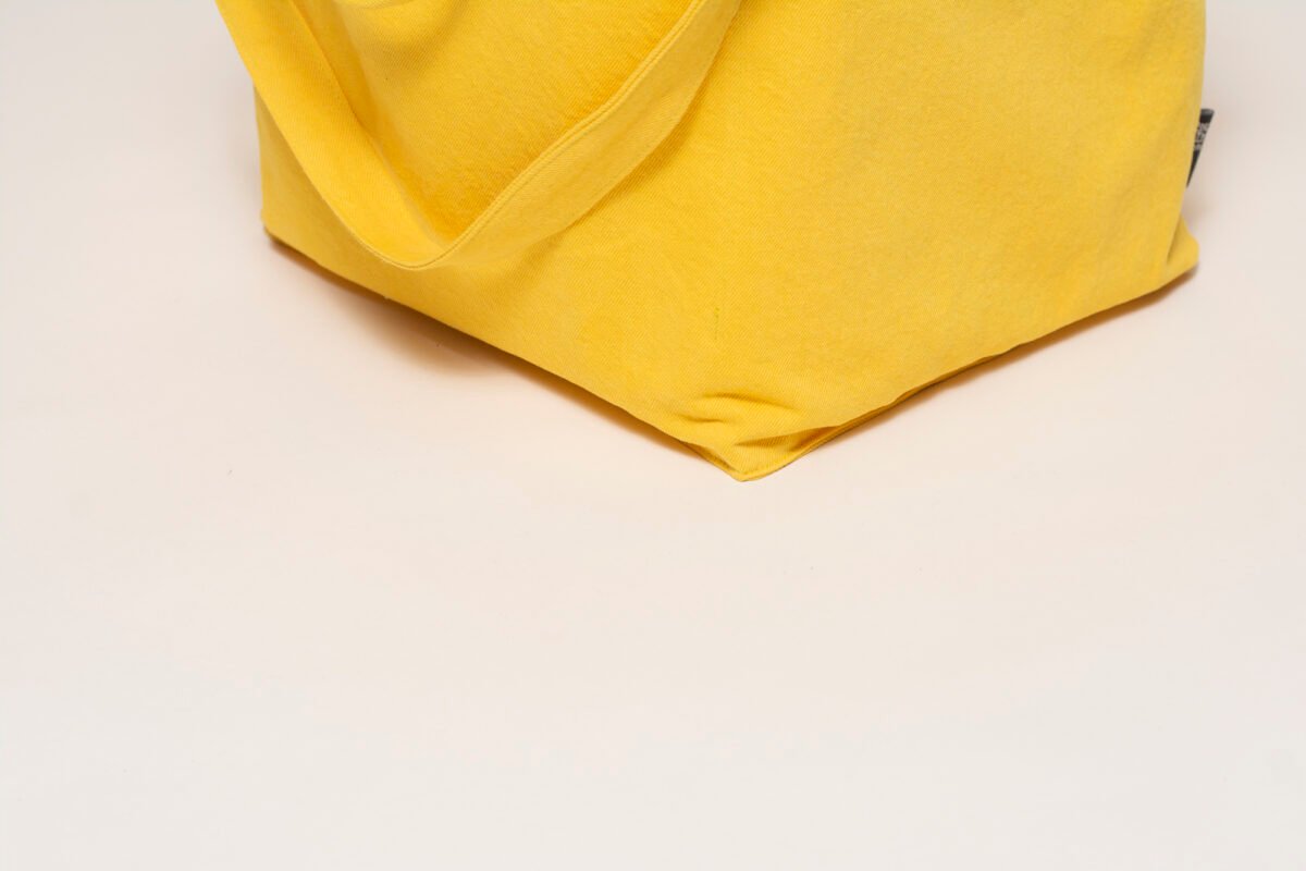 Tote Bag Grande Cuadrada: Amarillo - Imagen 2
